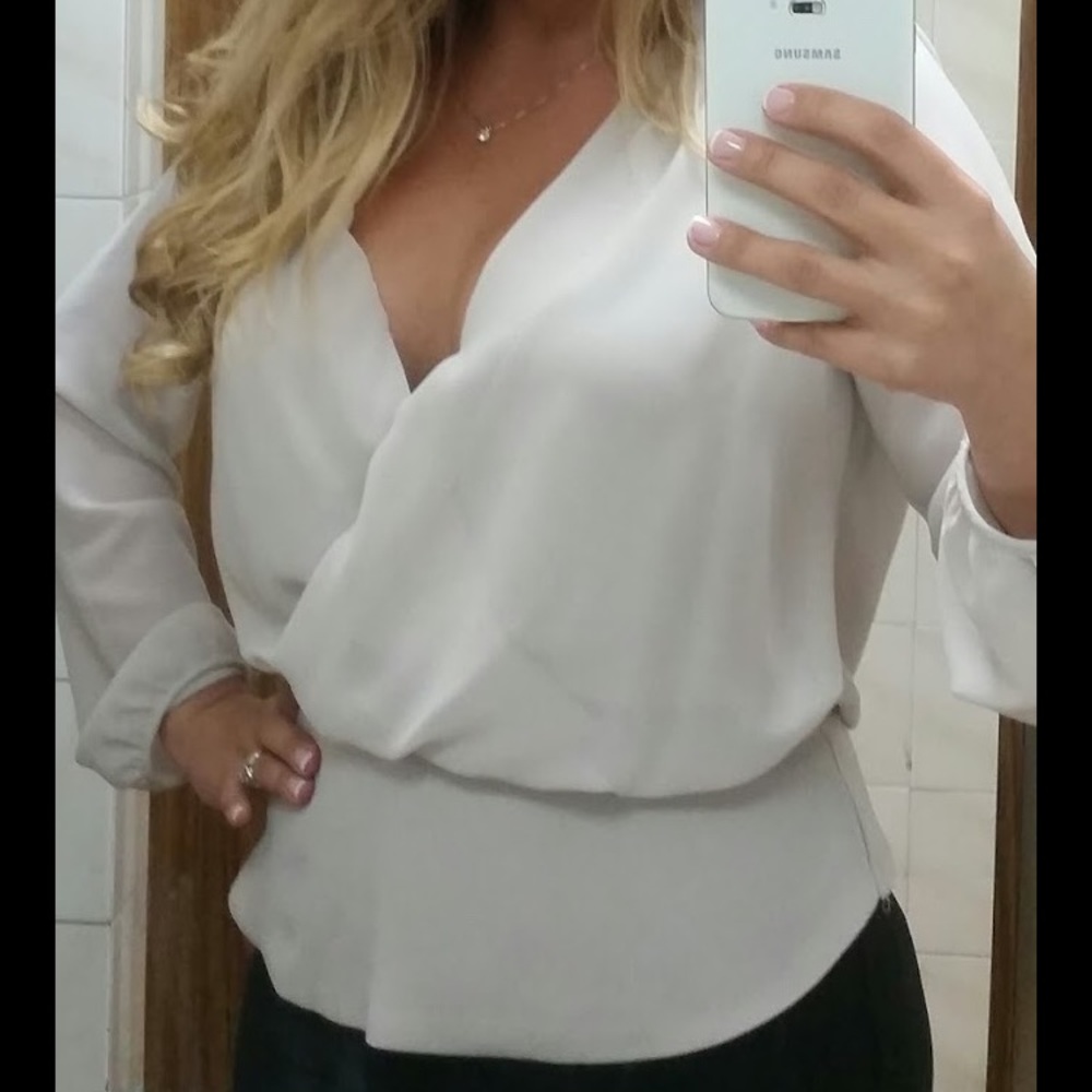Blouse - Picture 2 of 2